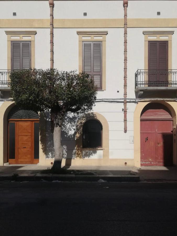 Casa Vacanze Gramsci Marsala Exteriör bild